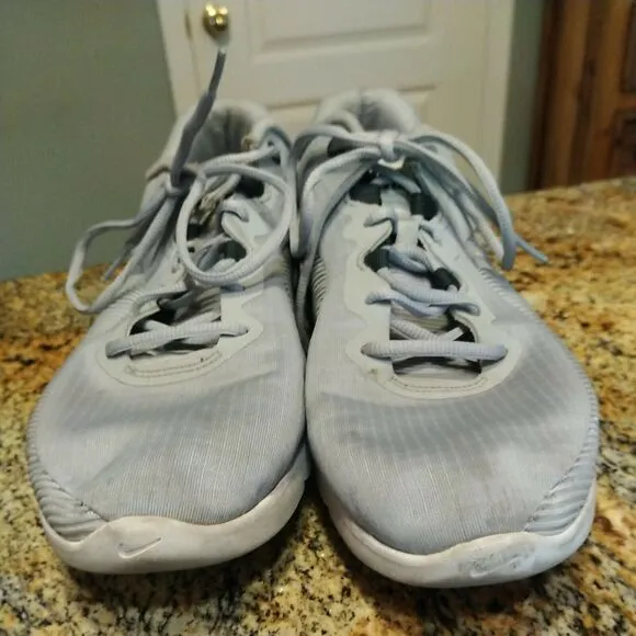 Nike Air Max Advantage 2 AA7396 010 GREY MENS SHOES SIZE 11 running shoes