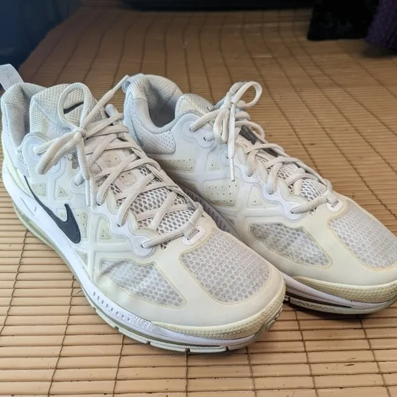 Nike Air Max Genome Men's 13 White/Black Pure Platinum Running Shoes CW1648-100.