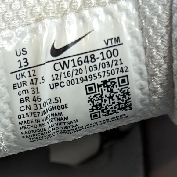 Nike Air Max Genome Men's 13 White/Black Pure Platinum Running Shoes CW1648-100.