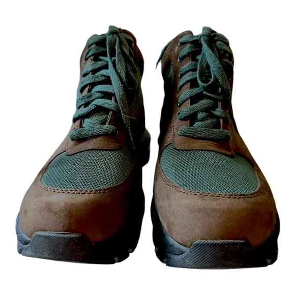 Nike Air Max Goadome (GS) 311567 Big Kid Boots Dark Chocolate/Vntg Green Sz. 7Y