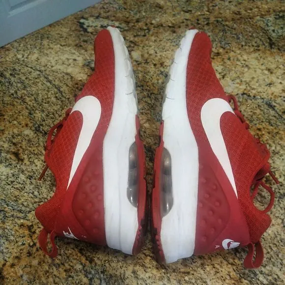 Nike Air Max Motion Rare Red Sneakers Shoes Men's US 8.5 833260-600