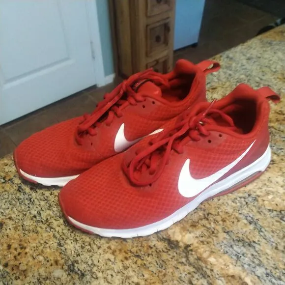Nike Air Max Motion Rare Red Sneakers Shoes Men's US 8.5 833260-600