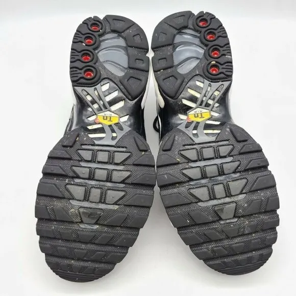 Nike Air Max Plus SE Snakeskin Black/White Running Shoes 862201-004 Women's Sz 7