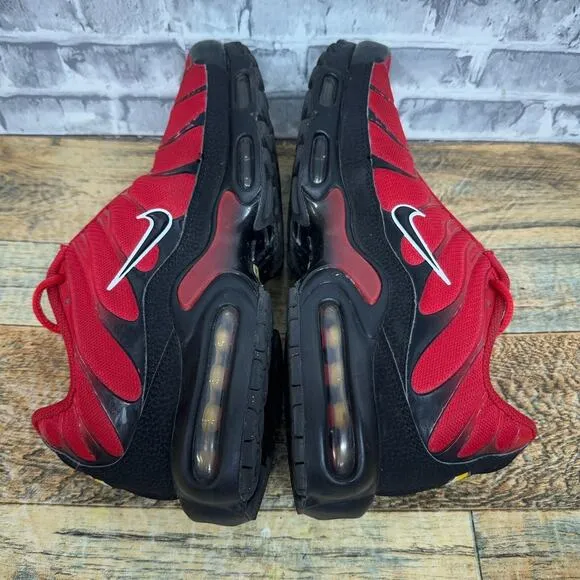Nike Air Max Plus University Red Black Running Shoes 852630-603 Mens Size 10