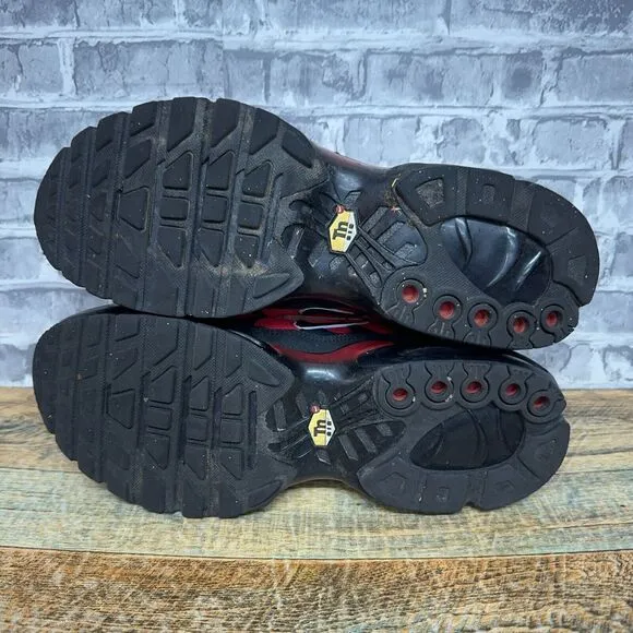 Nike Air Max Plus University Red Black Running Shoes 852630-603 Mens Size 10