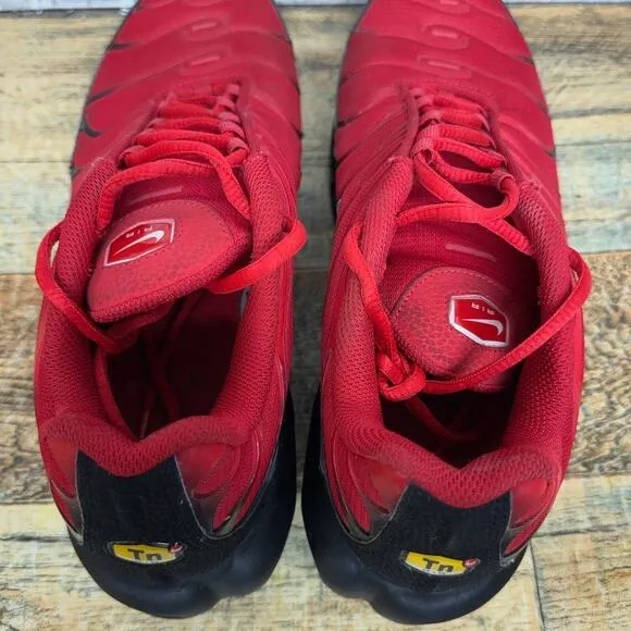 Nike Air Max Plus University Red Black Running Shoes 852630-603 Mens Size 10