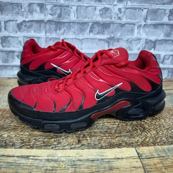 Nike Air Max Plus University Red Black Running Shoes 852630-603 Mens Size 10