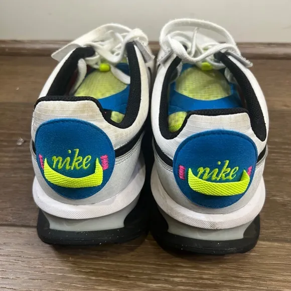 Nike Air Max Pre-Day Platinum Volt Running Shoes DZ4399-100 Men's Size 11.5