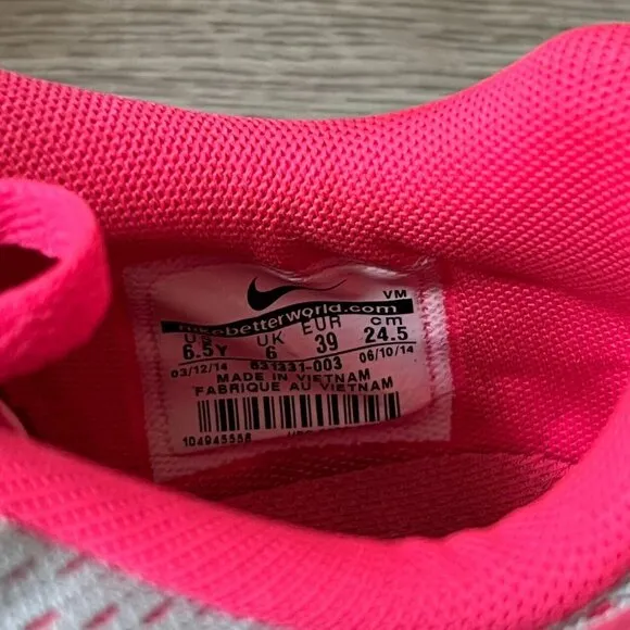 Nike Air Max Pure Platinum/Bright Mango Women 8.5 also Girls Running Shoes