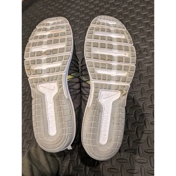 Nike Air Max Sequent 4 Running Shoes Sneakers Athletic‎ Mens 10 Gray White