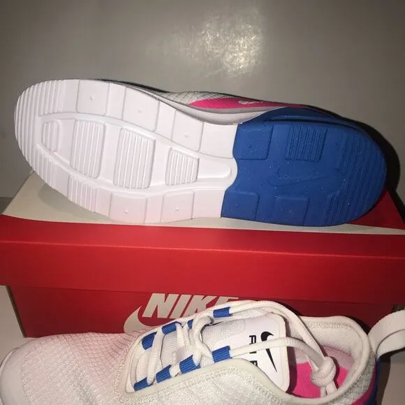 Nike air max sneakers shoes