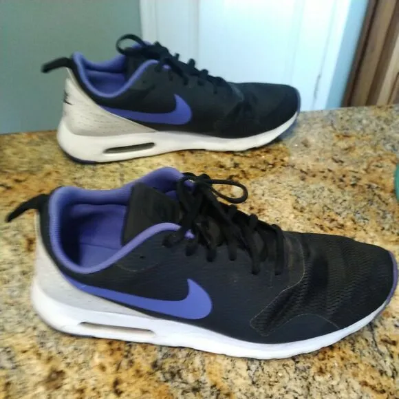 Nike Air Max Tavas Black White Blue Running Shoes 705149-025 Mens size 14