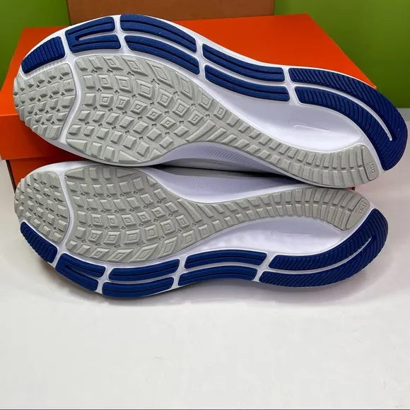 Nike Air Zoom Pegasus 38 University of Kentucky Mens Sz 10 Sneakers Running Shoe