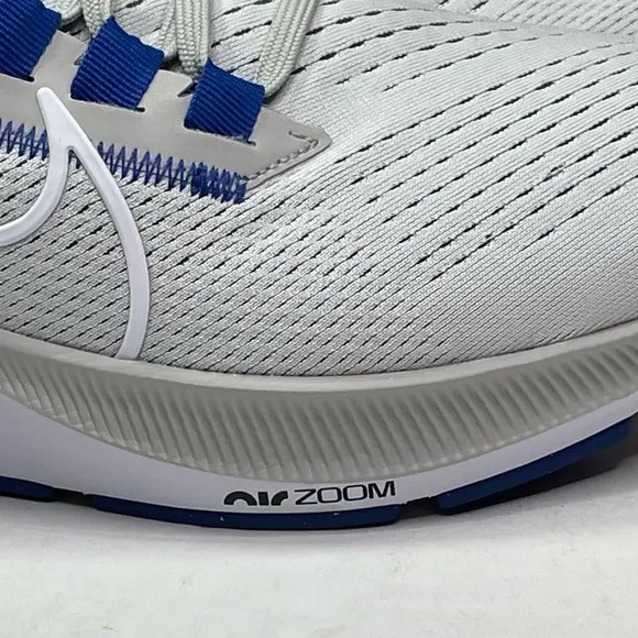 Nike Air Zoom Pegasus 38 University of Kentucky Mens Sz 10 Sneakers Running Shoe