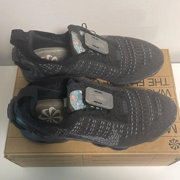 NIKE Air VaporMax 2020 FK Running Shoes