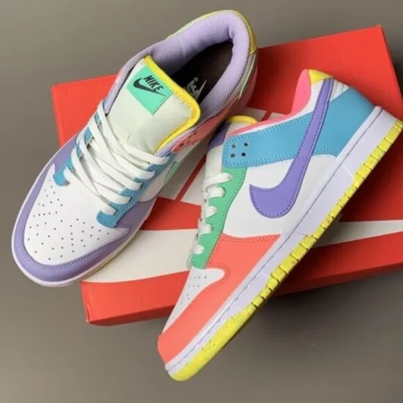 Nike dunk low SE “Candy”Women's sneakers 8.5
