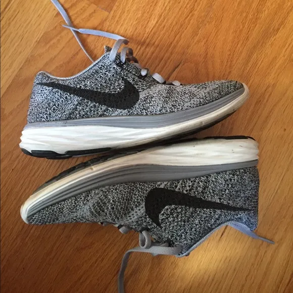 Nike Flyknit Lunar 3 Sneakers