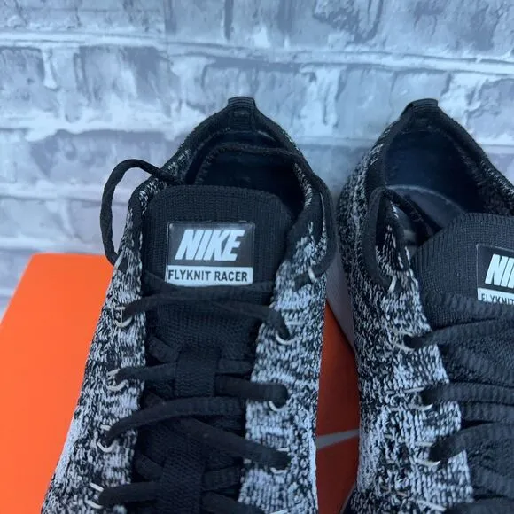 Nike Flyknit Racer 'Oreo 2.0' Black White Running Shoes 526628-012 Mens Size 6.5