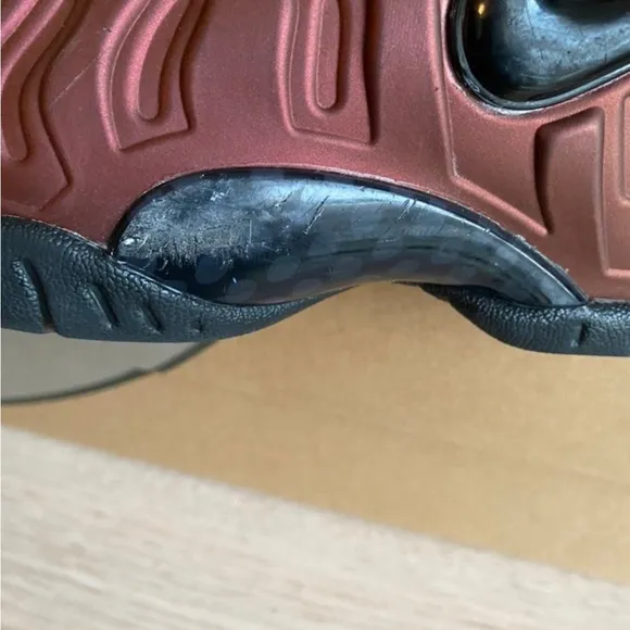 Nike Foamposite Kids Sneakers - SZ 4 Y