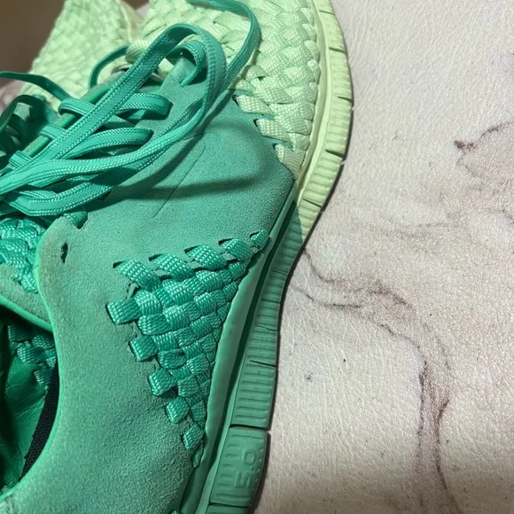 Nike Free Inneva Woven II SP Verde &amp; Vapour Green 9.5 sneakers/trainers/shoes