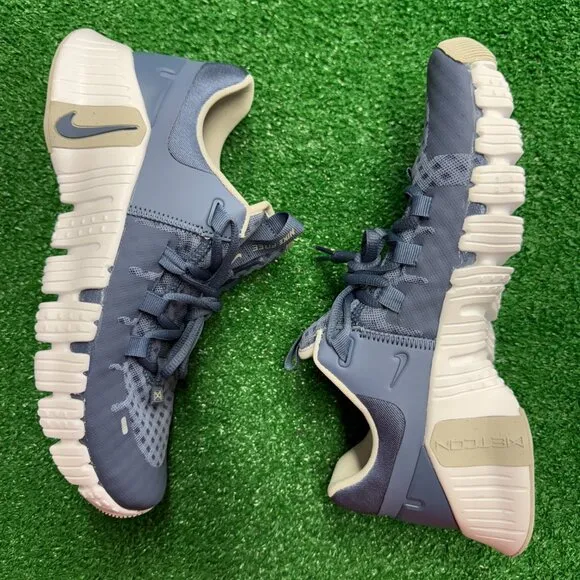 Nike Free Metcon 5 Low Womens Running Shoes Blue FQ8779-491 VNDS Sz 8.5