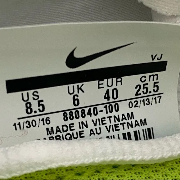 Nike Free RN Flyknit Mens Running Shoes Size 8.5 Pure Platinum White Sneaker