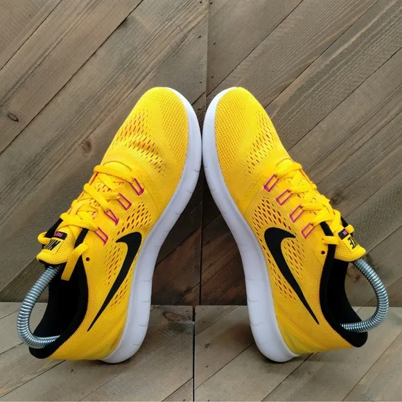Nike Free RN Running Shoes Womens Size 8 Yellow Black Rare Athletic Sneakers