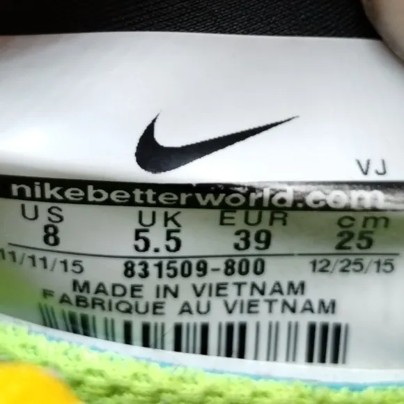 Nike Free RN Running Shoes Womens Size 8 Yellow Black Rare Athletic Sneakers