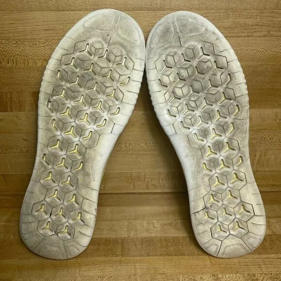 Nike Free RN 2018 Womens Round Toe Running Shoes Yellow Size US 11 A01911-700