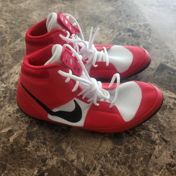 Nike Fury University Red MMA/Wrestling Sneakers/Shoes 11.5
