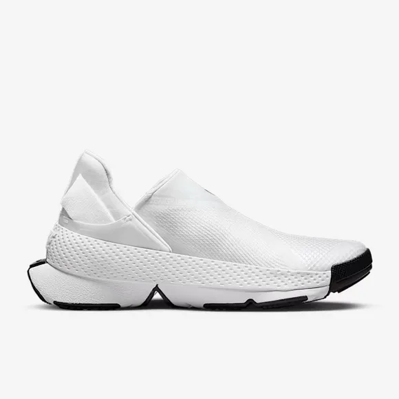 Nike Go Flyease Running Shoes