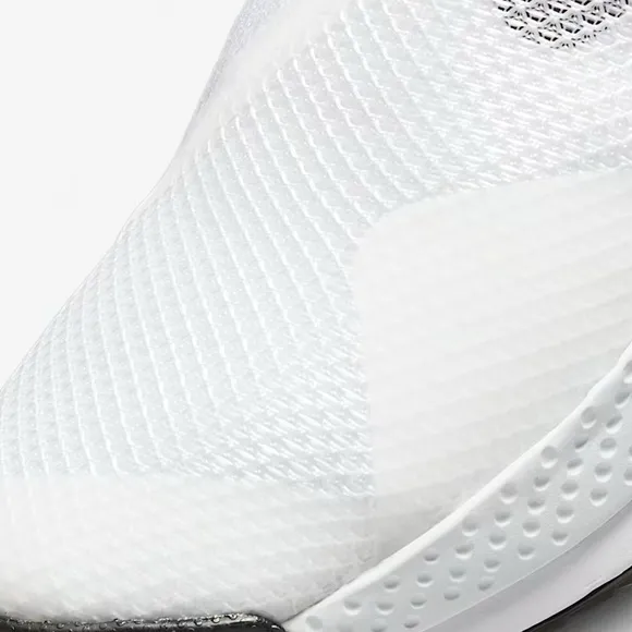 Nike Go Flyease Running Shoes