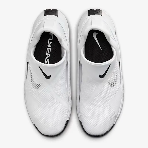 Nike Go Flyease Running Shoes