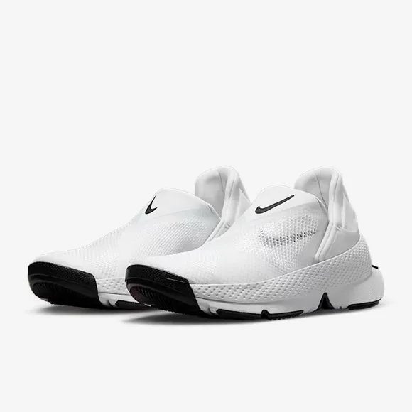 Nike Go Flyease Running Shoes
