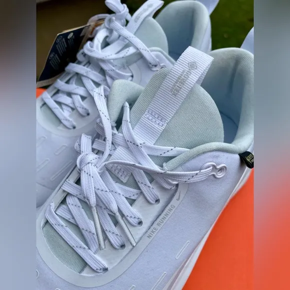 Nike InfinityRN 4 GORE-TEX-White/Pure Platinum/White