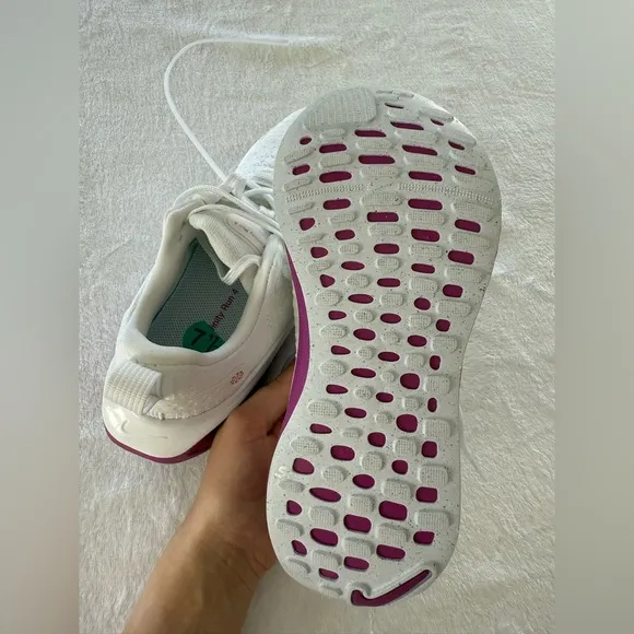 Nike InfinityRN 4Women's Road Running Shoes size 7.5