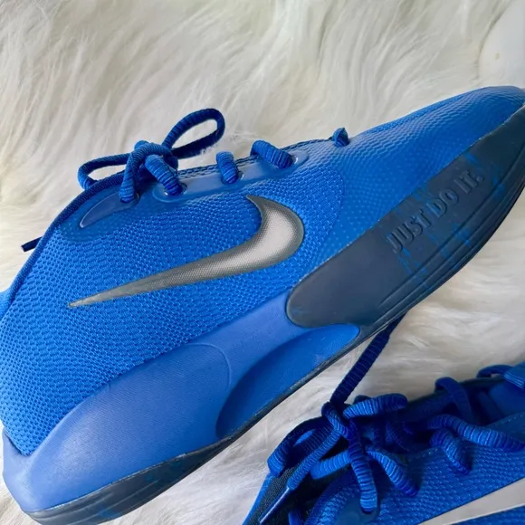 Nike IsoFly GS Big Kids &quot; Game Royal&quot; Blue Basketball Shoes Sneakers Size 4Y