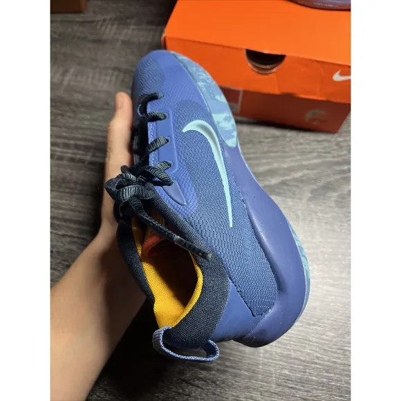 Nike Isofly GS Total Navy  Youth Basketball Hoopers Shoes FN4384-400 Sz Sz 3Y
