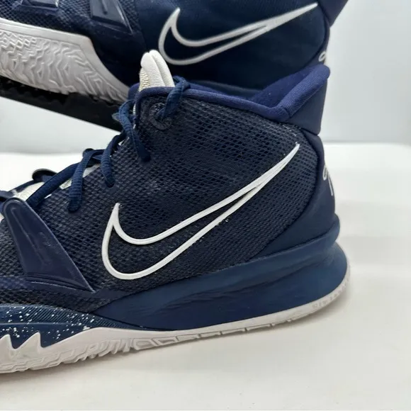 Nike Kyrie 7 TB Mens 11.5 Basketball Shoes Sneakers Midnight Navy DA7767-402