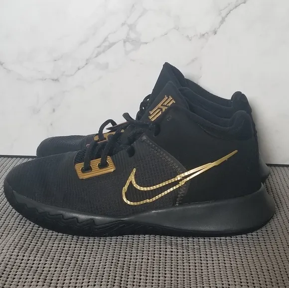 Nike Kyrie Flytrap 4 Black Metallic Gold Sneakers Shoes 6.5 Youth