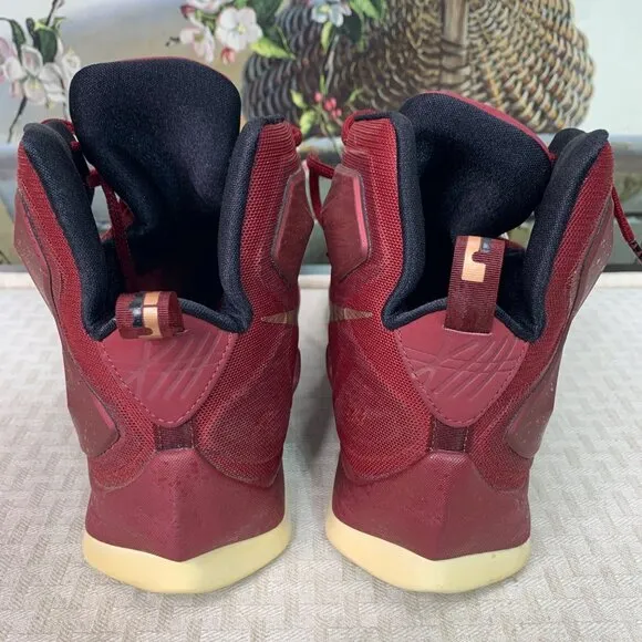 Nike LeBron 13 Greatness Mens Size 12 Wine Red Basketball Sneakers