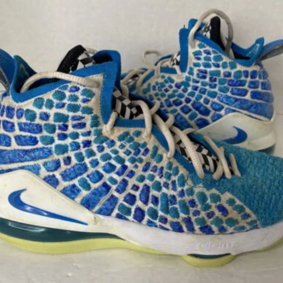 Nike LEBRON XVII 17 &quot;PHOTO BLUE&quot; YOUTH SIZE 6Y NEW RARE Blue KIDS Shoes