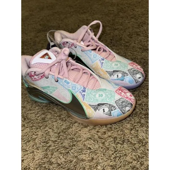 Nike LeBron XXII Monopoly Currency Sneakers Shoes 2 Laces FZ1097-100 Men's Sz 10