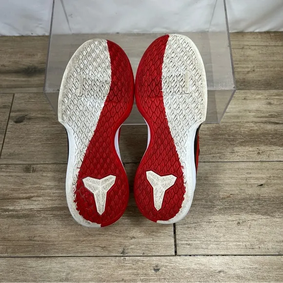 Nike Mamba Fury Red Basketball Sneakers Size 5