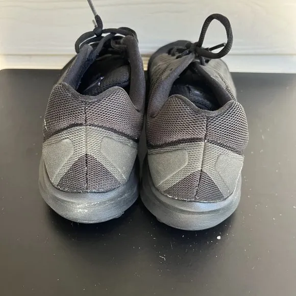 Nike Men's Downshifter 7 Running Shoes Sneakers Size 10 Style 852459-001