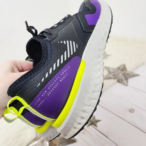 Nike Odyssey React 2 Shield Voltage Purple Black Sneakers Neon Women's Size 9