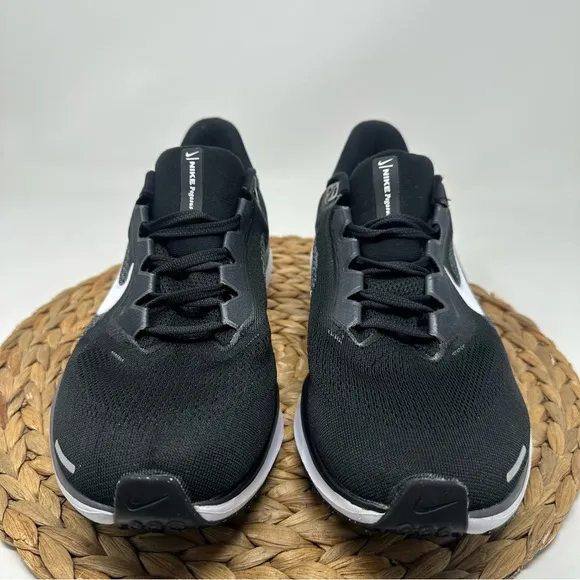 NIKE Pegasus 41 Running Shoes Black White Size 10 Men's
