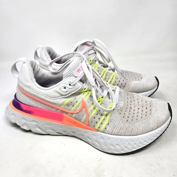 Nike React Infinity 2 Flyknit Women's White and Pink Running Shoes Size 8