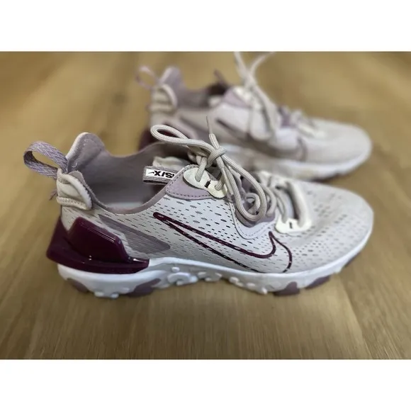 Nike React Vision Women's Shoes Venice Wave CI7523-500 Size 8.5 Excellent Condit