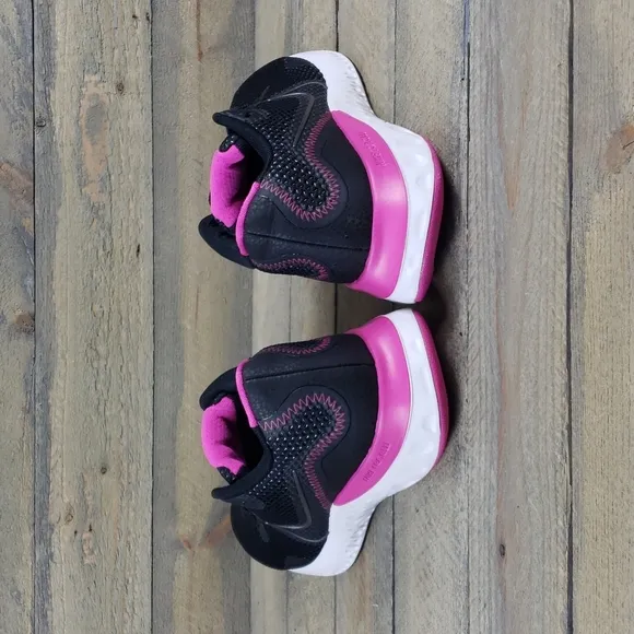 Nike Renew Running Shoes Black Pink